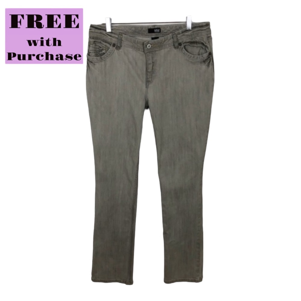 Ana Women's Gray Wash Straight Jeans